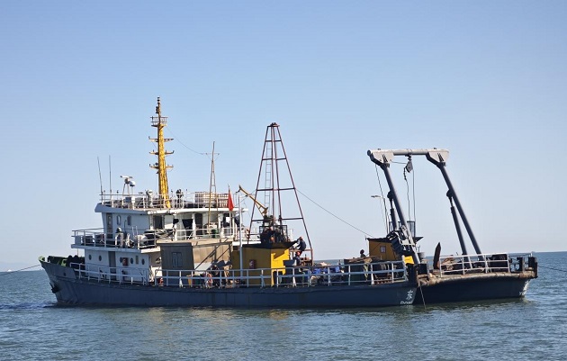 4海上勘察 中电建秦皇岛昌黎30万千瓦海上光伏项目.jpg